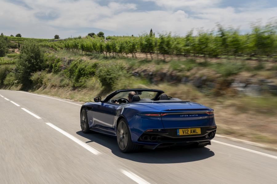  Aston Martin DBS Superleggera Volante 2019 года  (WW) (фото 32 из 41)